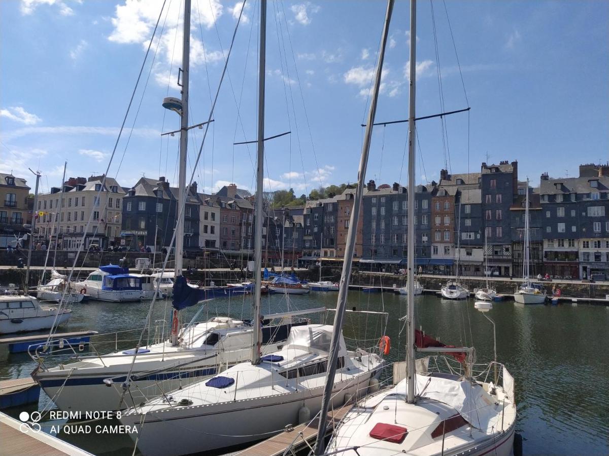 Bel Appartement A Honfleur Exterior foto
